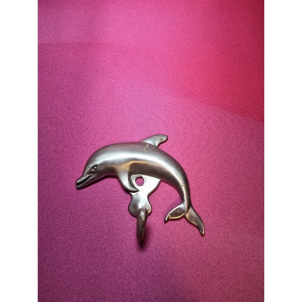 SEAGULL PEWTER Dolphin Pewter Wall Hook Silver Tone Color 1991 Vintage